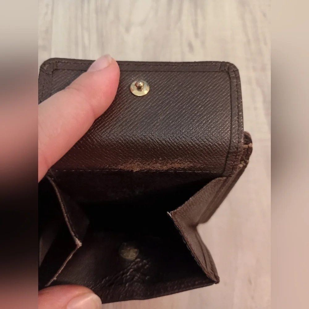 Authentic LOUIS VUITTON Damier Porte Monnaie Wallet Brown